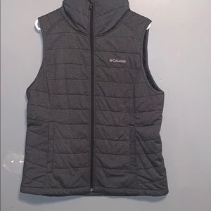 columbia zip up vest